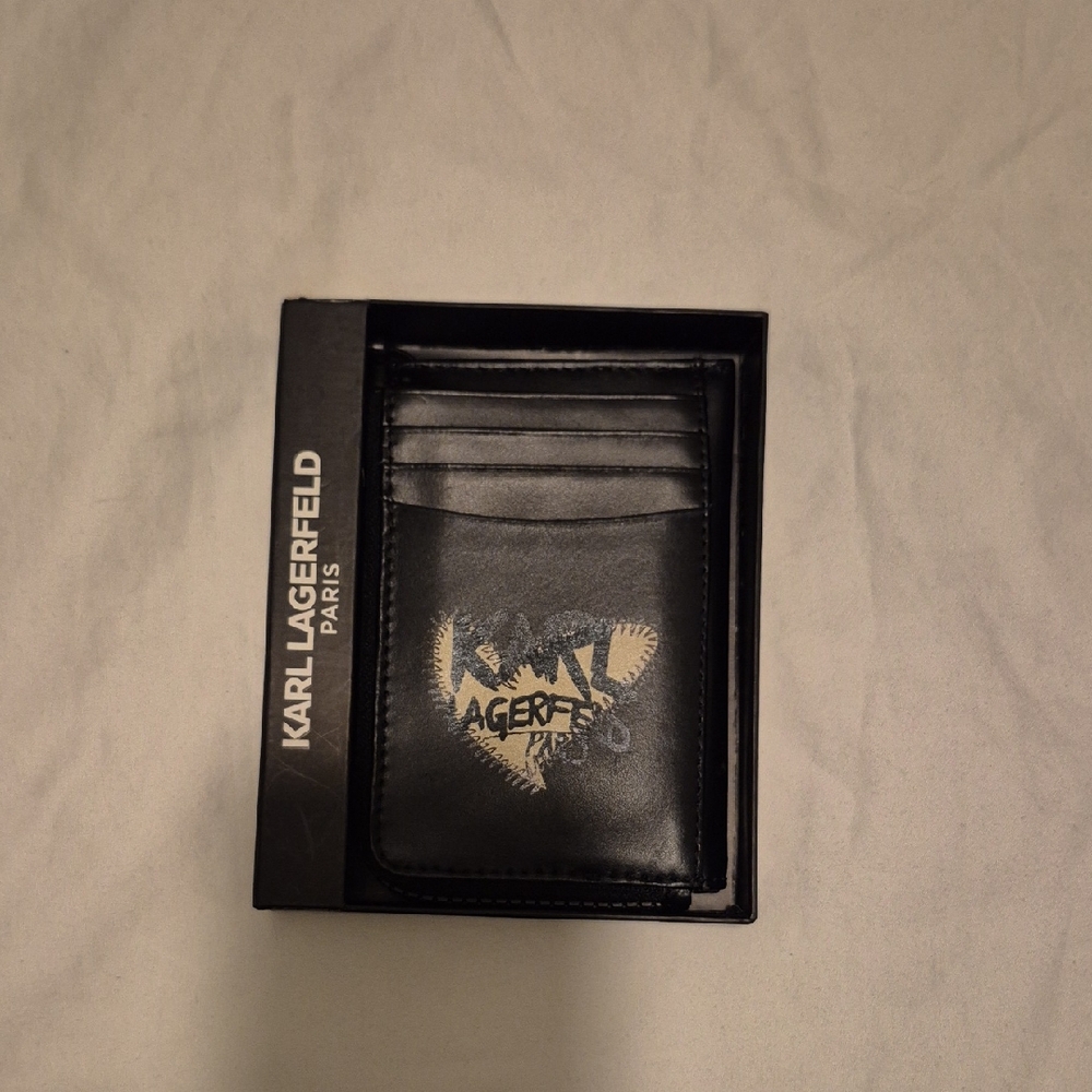 Karl Lagerfeld Black Key & Card Holder Minimalist Design